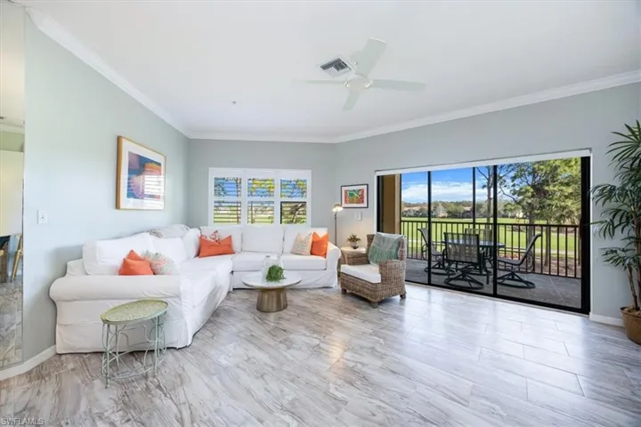 200  Vintage  CIR, Naples, FL 34119