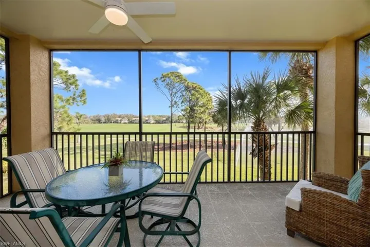 200  Vintage  CIR, Naples, FL 34119