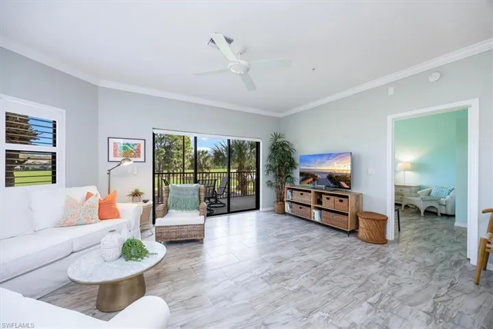 200  Vintage  CIR, Naples, FL 34119