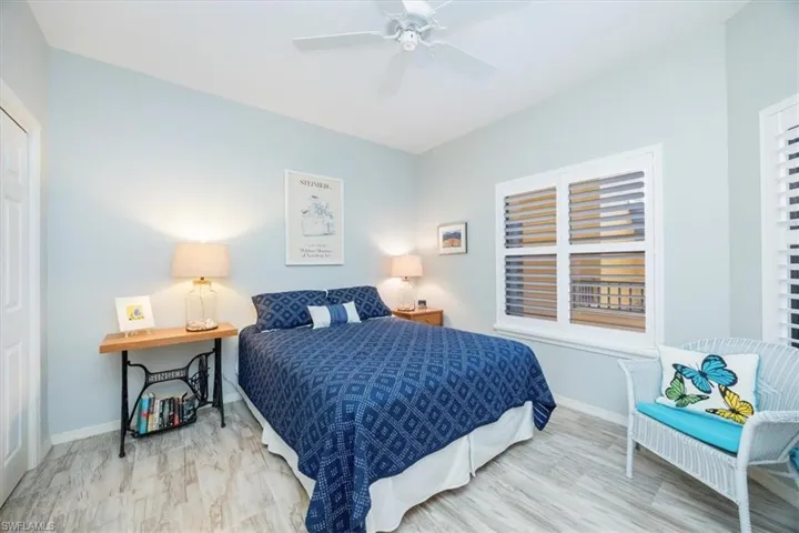 200  Vintage  CIR, Naples, FL 34119