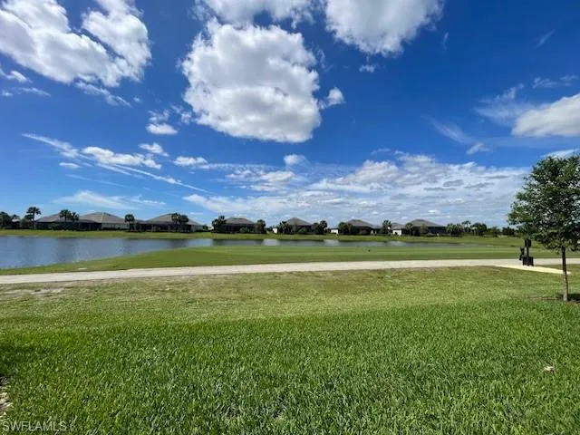 Condo water and golf view!!view and a water view