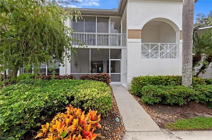 Front of Veranda Condo