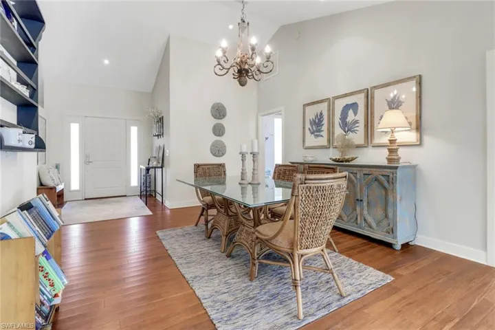 Dining Room, Vaulted Ceilings