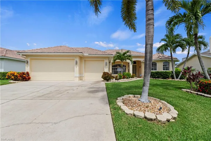 2506 Retunda Pkwy W, Cape Coral, Florida 33904