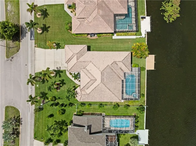 2506 Retunda Pkwy W, Cape Coral, Florida 33904