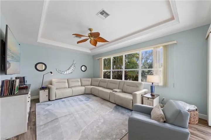 2506 Retunda Pkwy W, Cape Coral, Florida 33904