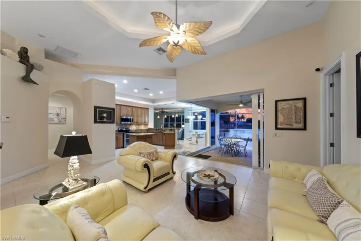 2506 Retunda Pkwy W, Cape Coral, Florida 33904