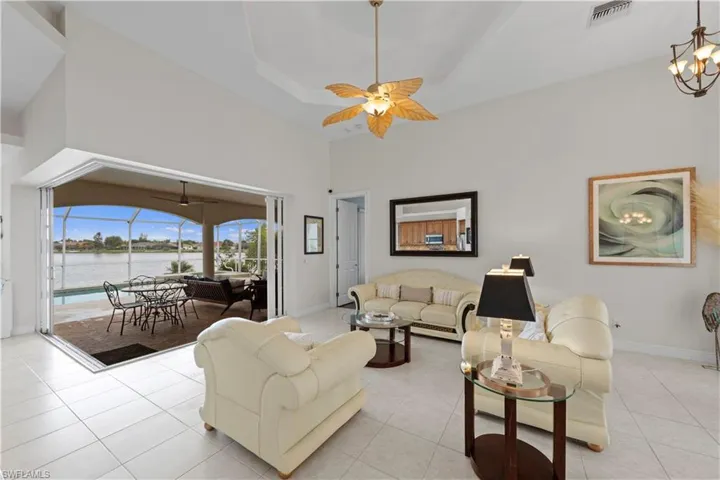 2506 Retunda Pkwy W, Cape Coral, Florida 33904