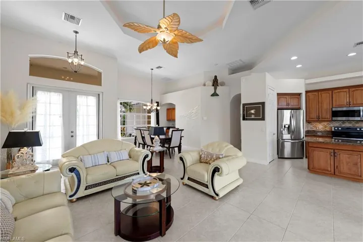 2506 Retunda Pkwy W, Cape Coral, Florida 33904