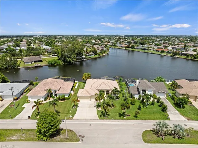 2506 Retunda Pkwy W, Cape Coral, Florida 33904