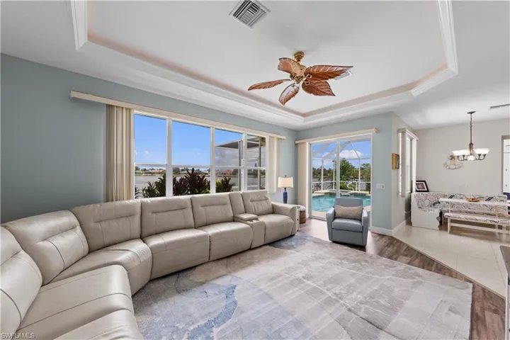 2506 Retunda Pkwy W, Cape Coral, Florida 33904