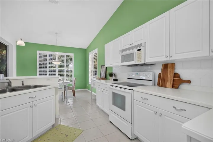 15161 Royal Windsor Ln 2601, Fort Myers, Florida 33919