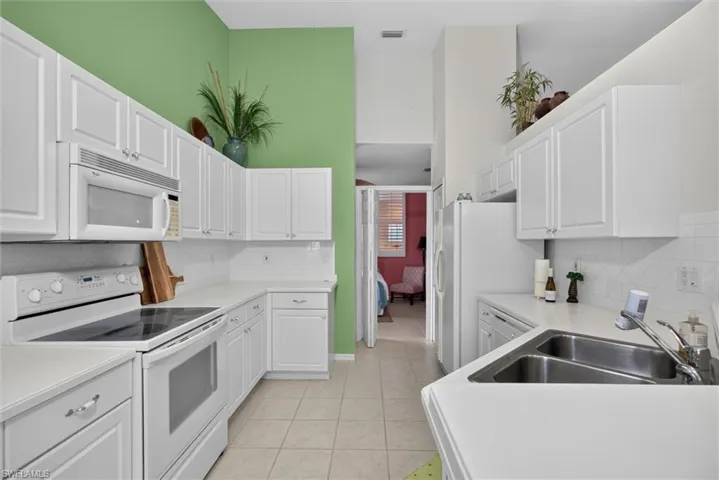 15161 Royal Windsor Ln 2601, Fort Myers, Florida 33919