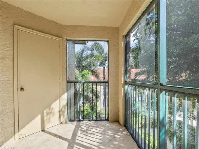 8870 Colonnades Ct W 332, Bonita Springs, Florida 34135