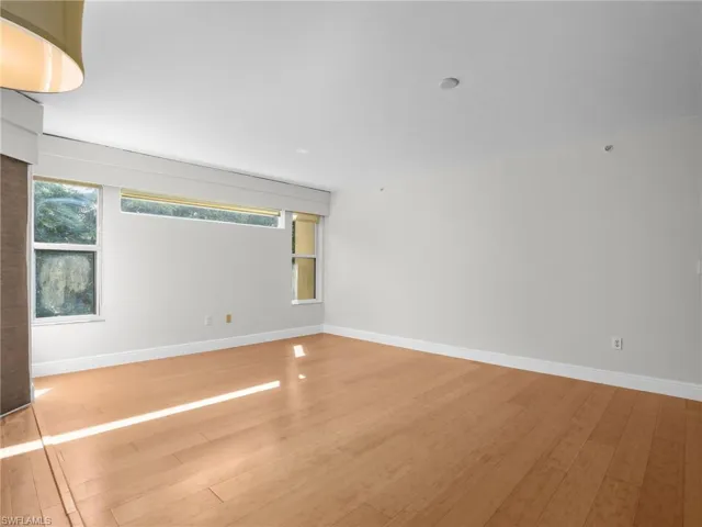 8870 Colonnades Ct W 332, Bonita Springs, Florida 34135
