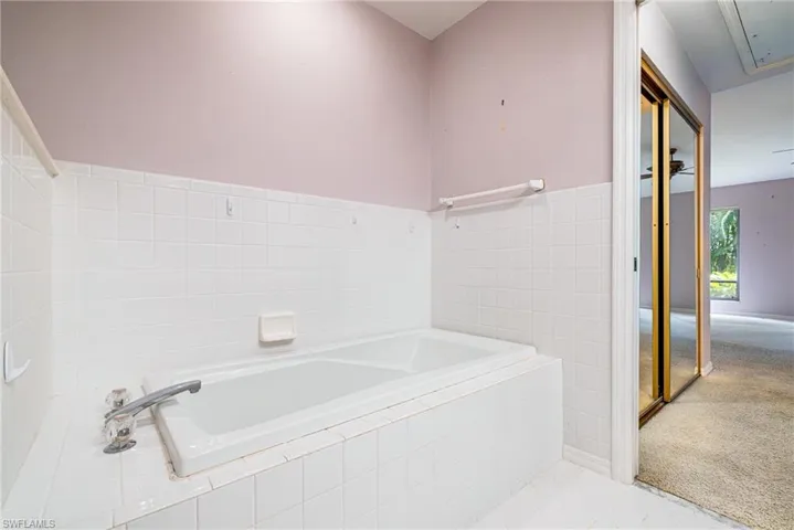 21695 Sungate Ct, Estero, Florida 33928