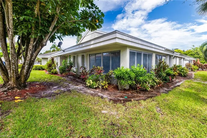 21695 Sungate Ct, Estero, Florida 33928