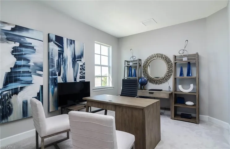 Photos are of a staged Arbordale model. Illustration purposes only. Options may vary.