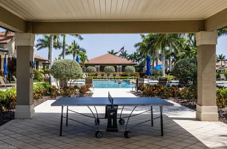 ping/pong pool area