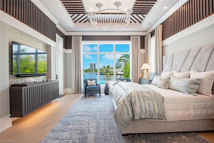 405 Neapolitan Way, Naples, Florida 34103
