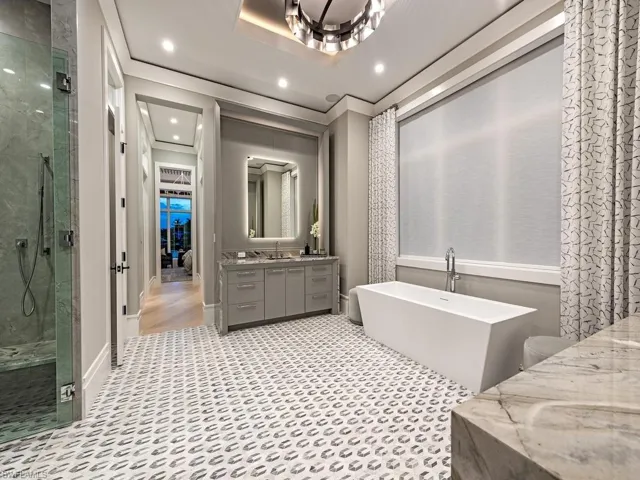 405 Neapolitan Way, Naples, Florida 34103