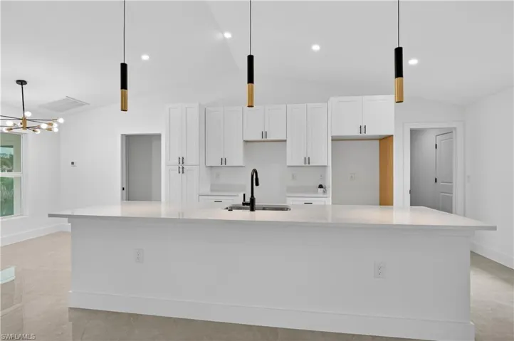 211 Ne 31st St, Cape Coral, Florida 33909