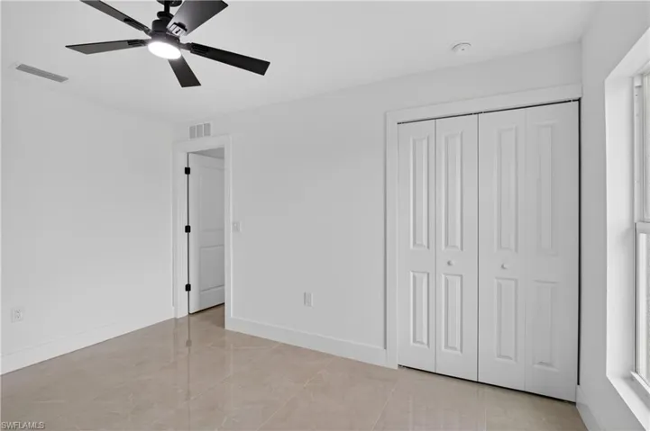 211 Ne 31st St, Cape Coral, Florida 33909