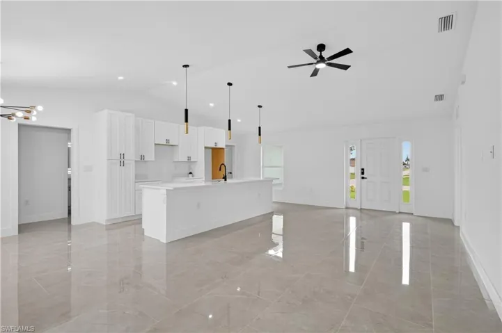 211 Ne 31st St, Cape Coral, Florida 33909