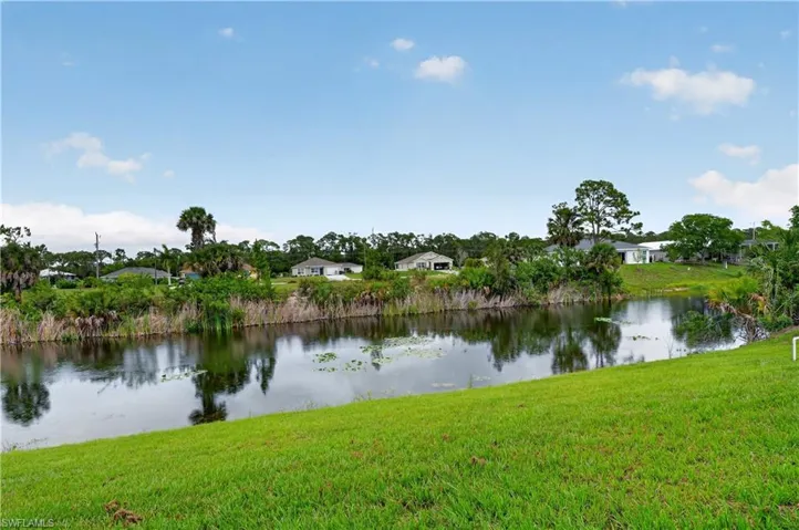 211 Ne 31st St, Cape Coral, Florida 33909