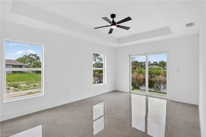 211 Ne 31st St, Cape Coral, Florida 33909