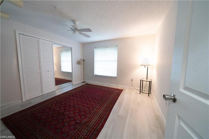 4827  17th SW AVE, Naples, FL 34116