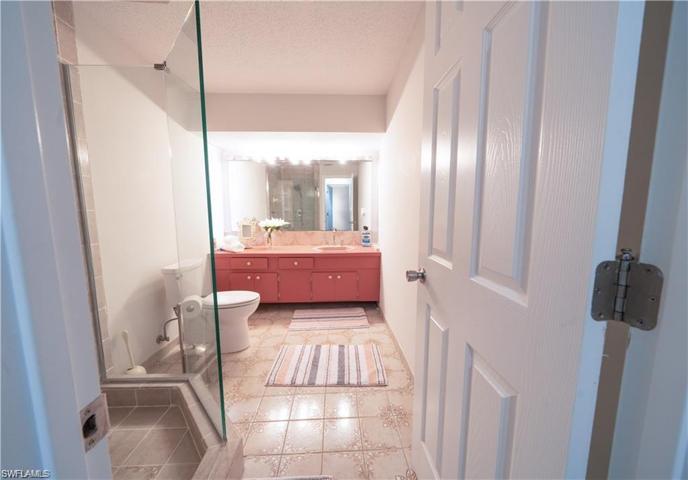 4827  17th SW AVE, Naples, FL 34116