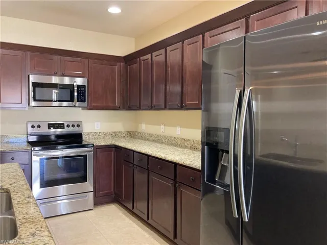 1417 SW 12th  TER, Cape Coral, FL 33991