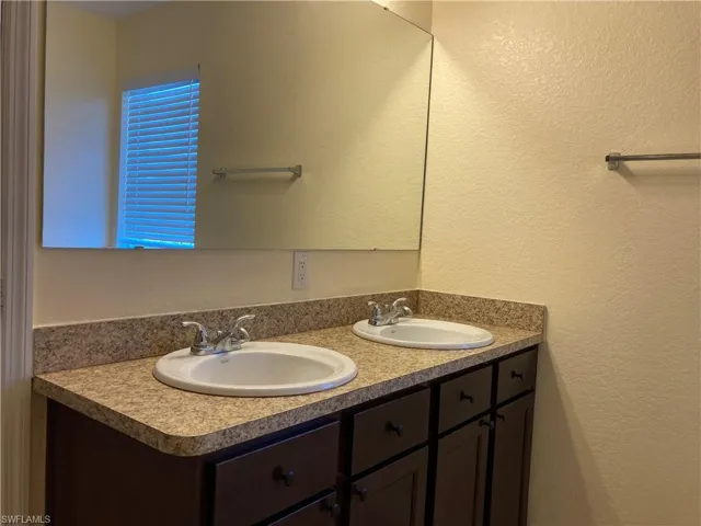 1417 SW 12th  TER, Cape Coral, FL 33991