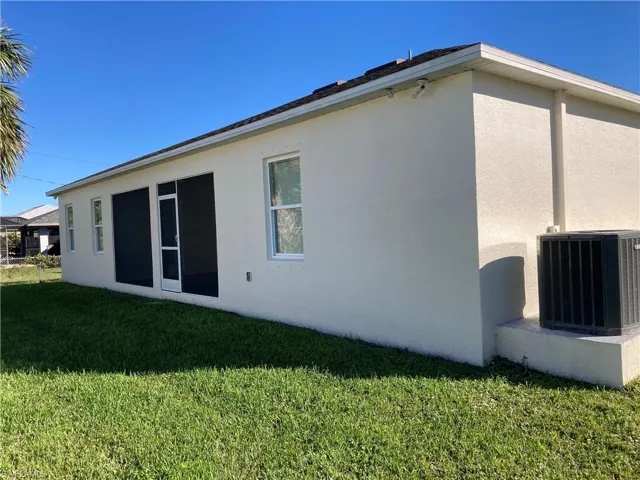 1417 SW 12th  TER, Cape Coral, FL 33991