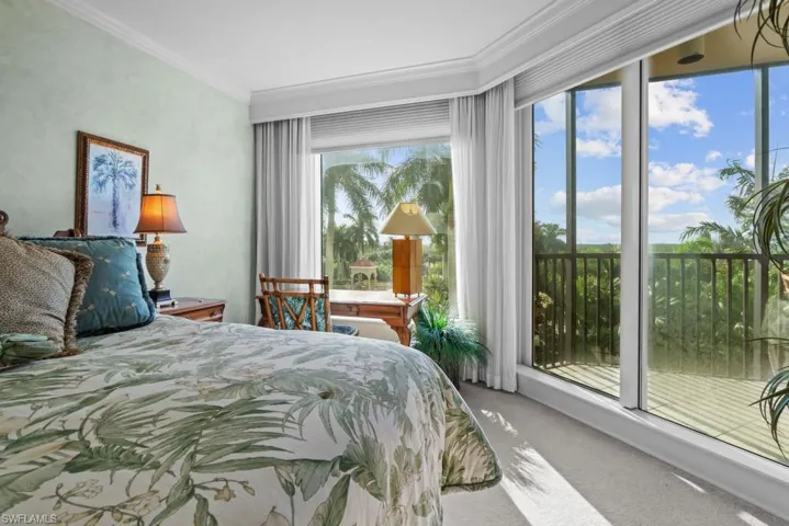 1060  Borghese  LN, Naples, FL 34114