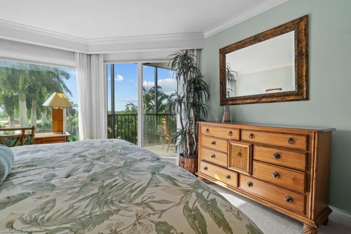 1060  Borghese  LN, Naples, FL 34114