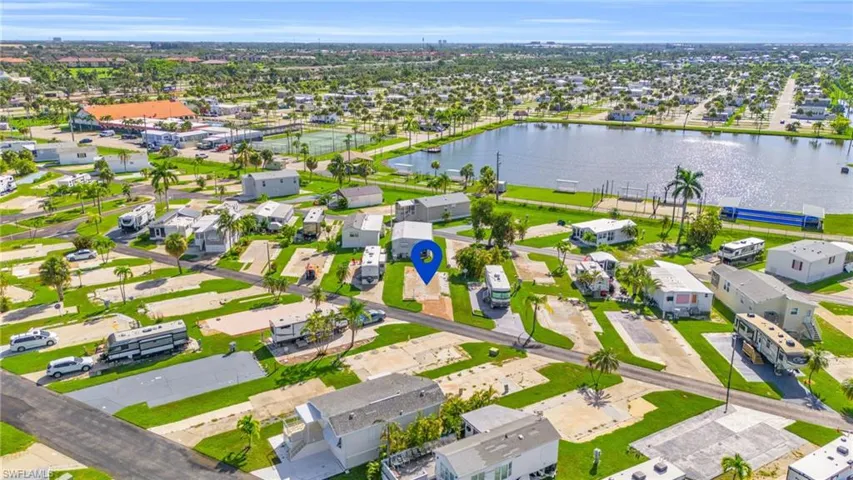 19681  Summerlin RD #573  , Fort Myers, FL 33908