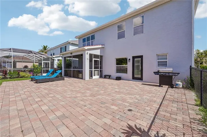 2538 Blackburn Cir, Cape Coral, Florida 33991