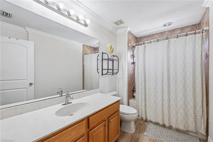 2538 Blackburn Cir, Cape Coral, Florida 33991