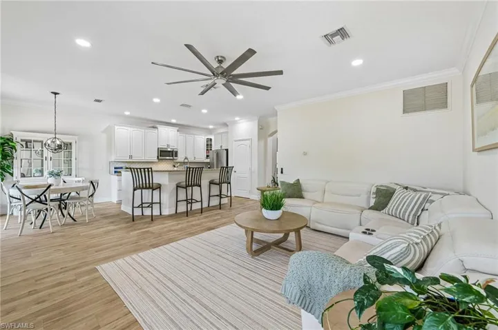 2538 Blackburn Cir, Cape Coral, Florida 33991