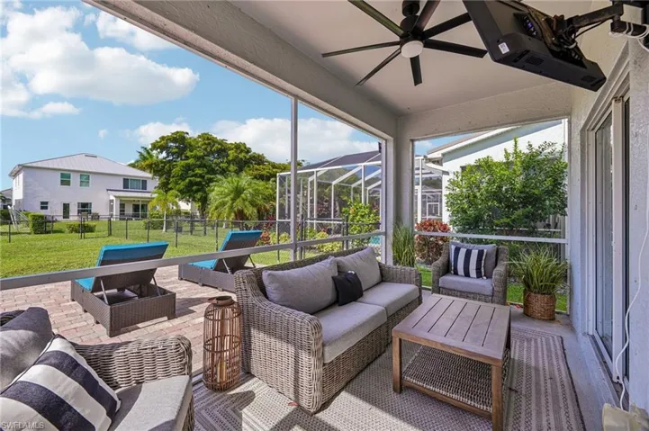 2538 Blackburn Cir, Cape Coral, Florida 33991