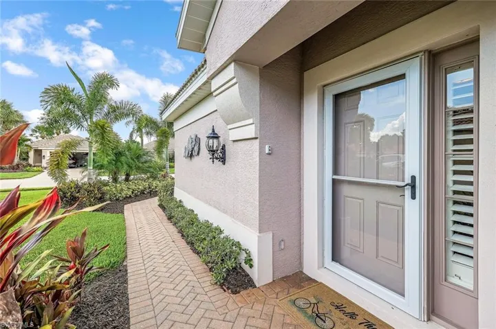 9539  Hemingway  LN, Fort Myers, FL 33913