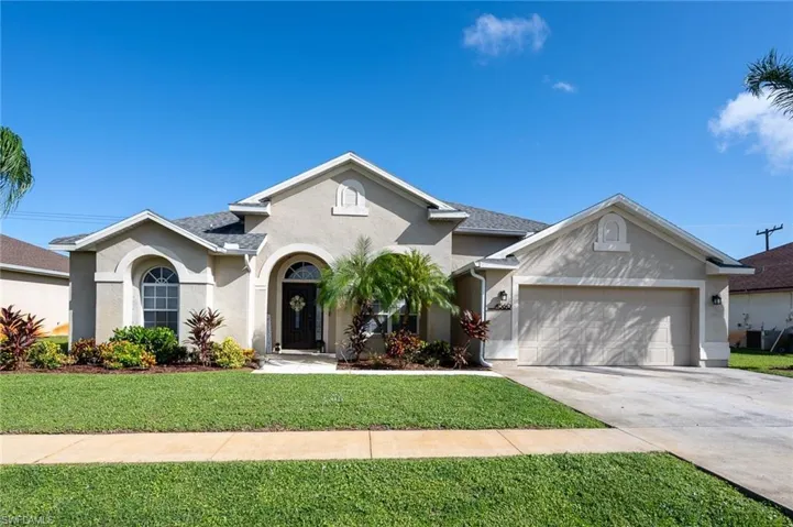 4560 Varsity Cir, Lehigh Acres Fl 33971