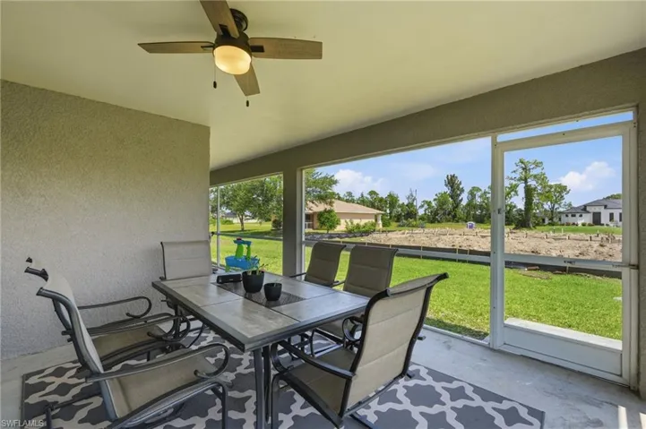 1927 Ne 33rd St, Cape Coral, Florida 33909