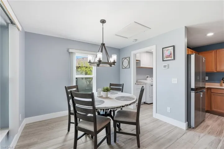 1927 Ne 33rd St, Cape Coral, Florida 33909