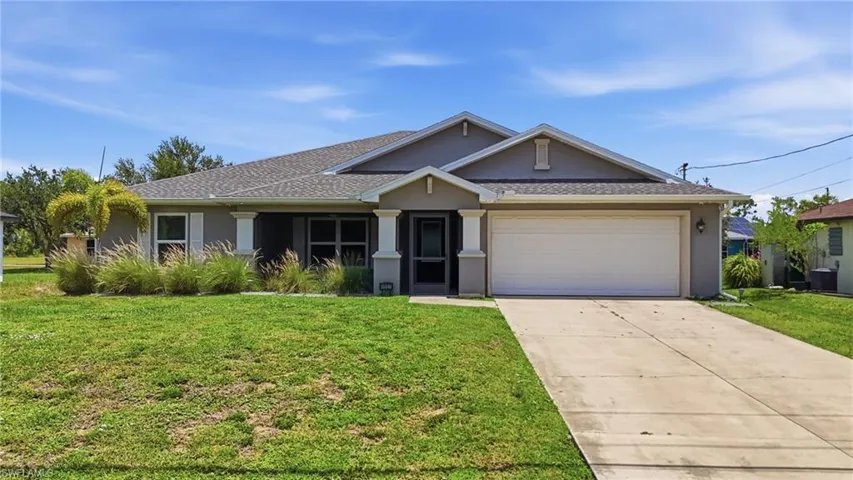 1927 Ne 33rd St, Cape Coral, Florida 33909
