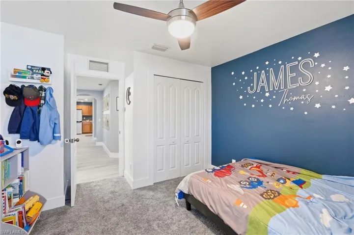 1927 Ne 33rd St, Cape Coral, Florida 33909