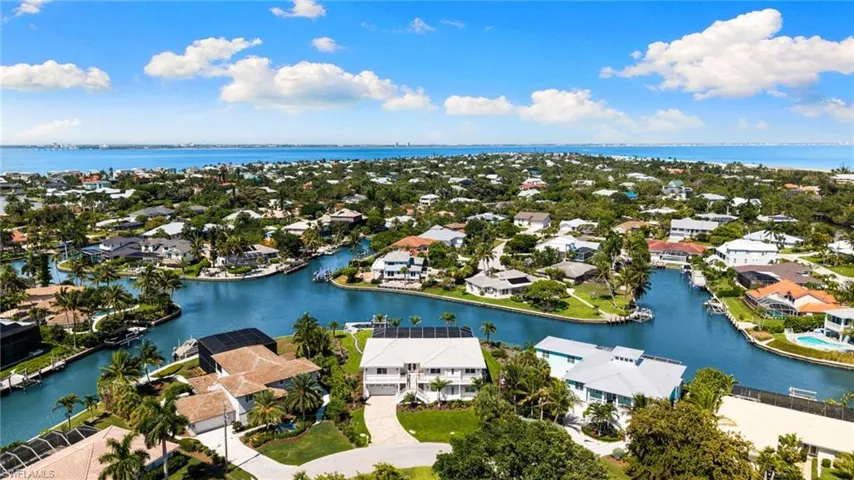 Waterfront community with extensive canal access and direct bay access