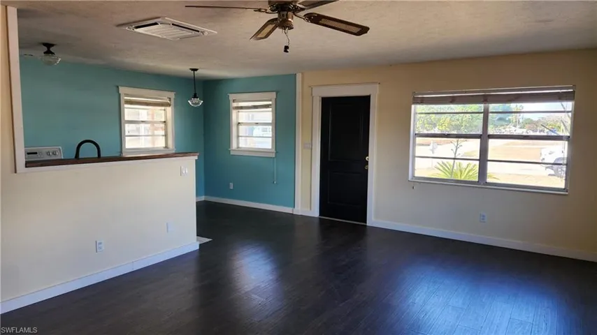 1169  Cherokee  AVE, Lehigh Acres, FL 33936